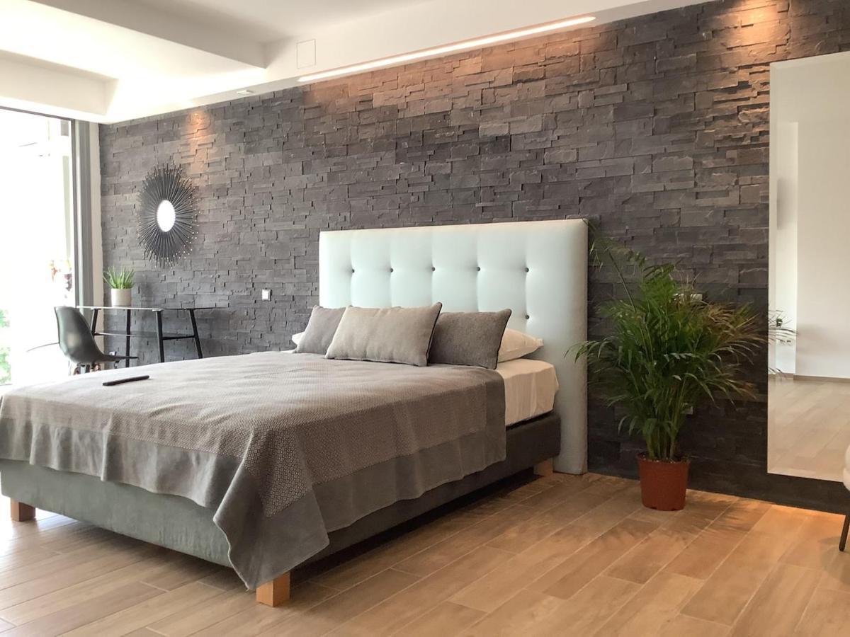 Sunny New Lovely Apartment 60 Meters From The Metro Athen Exterior foto