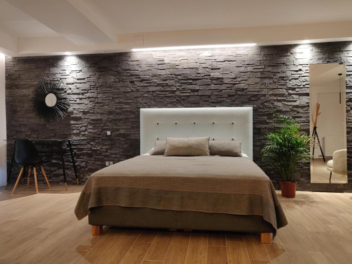 Sunny New Lovely Apartment 60 Meters From The Metro Athen Exterior foto
